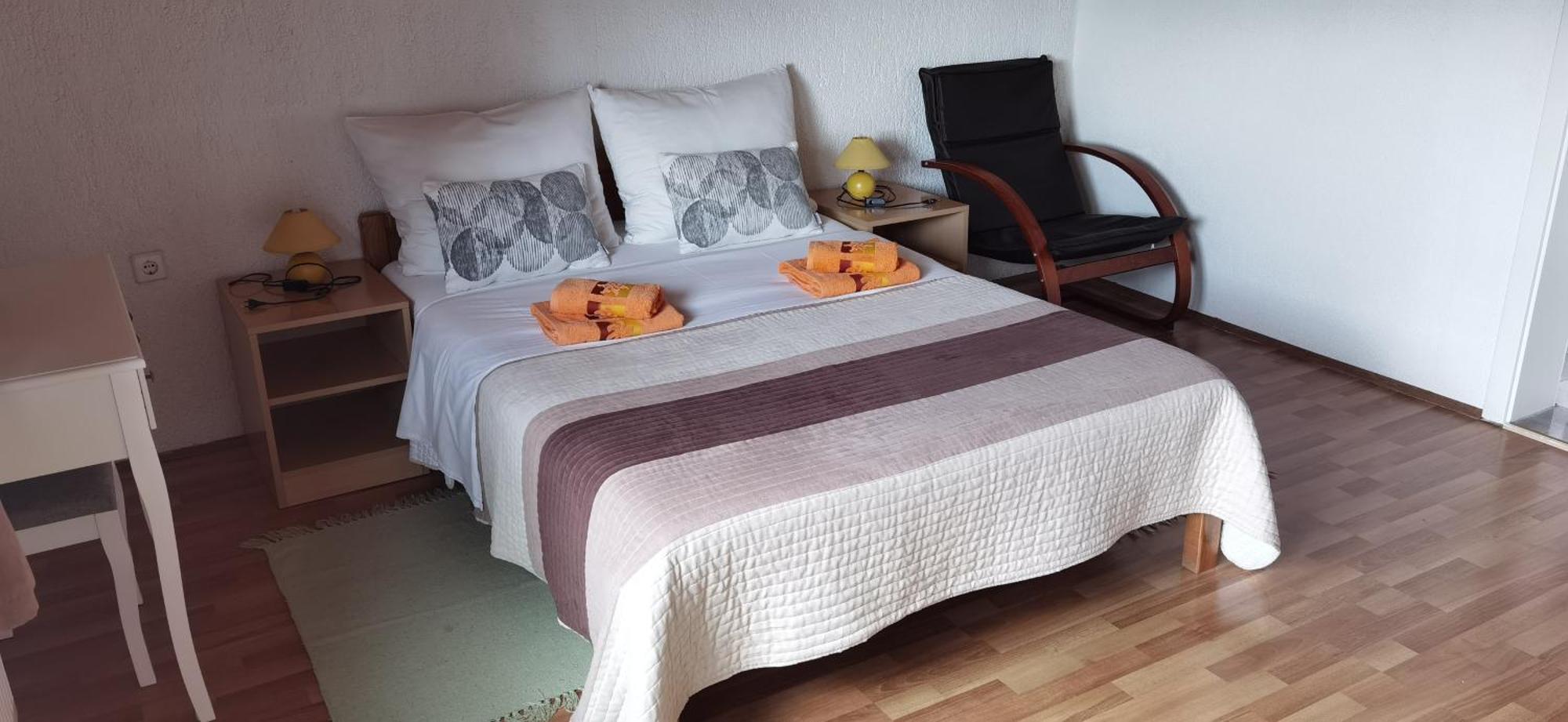 House Viktoria Hotel Seliste Dreznicko Luaran gambar