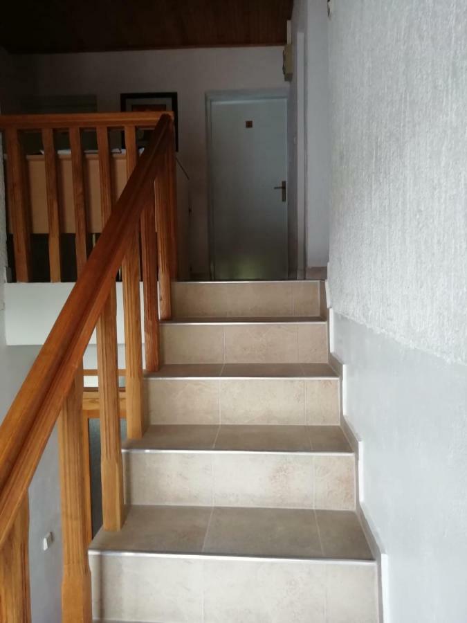 House Viktoria Hotel Seliste Dreznicko Luaran gambar